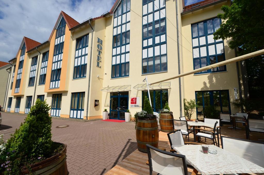 City Hotel Aschersleben Exterior photo