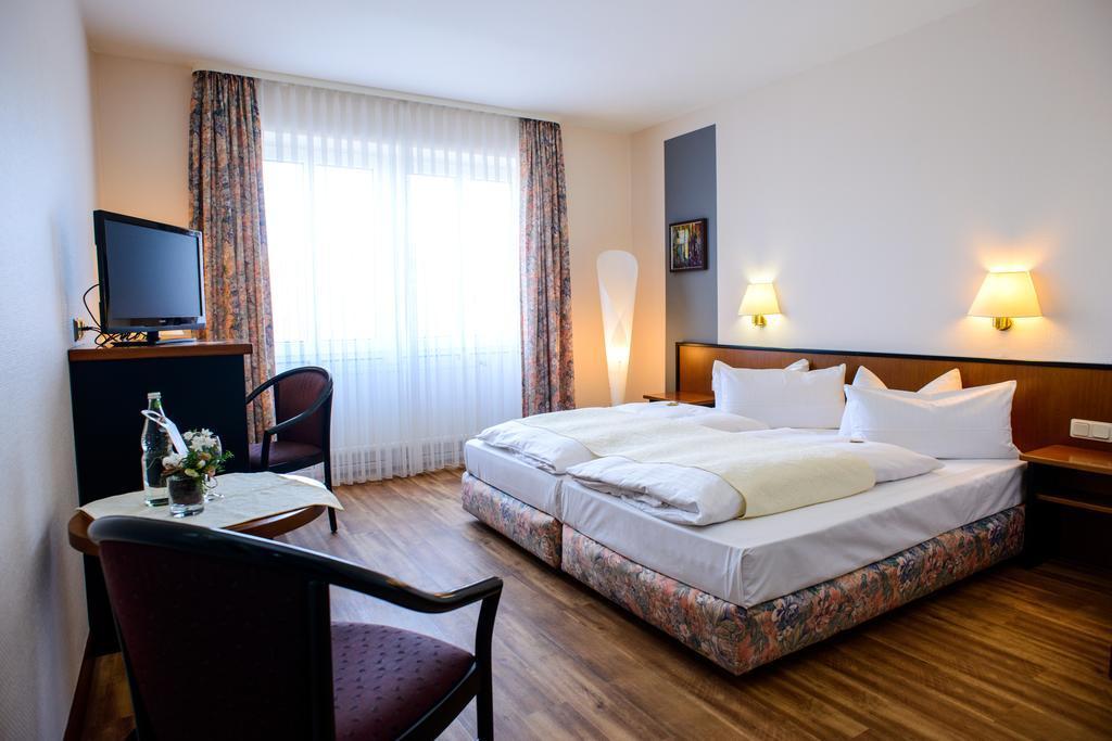City Hotel Aschersleben Exterior photo